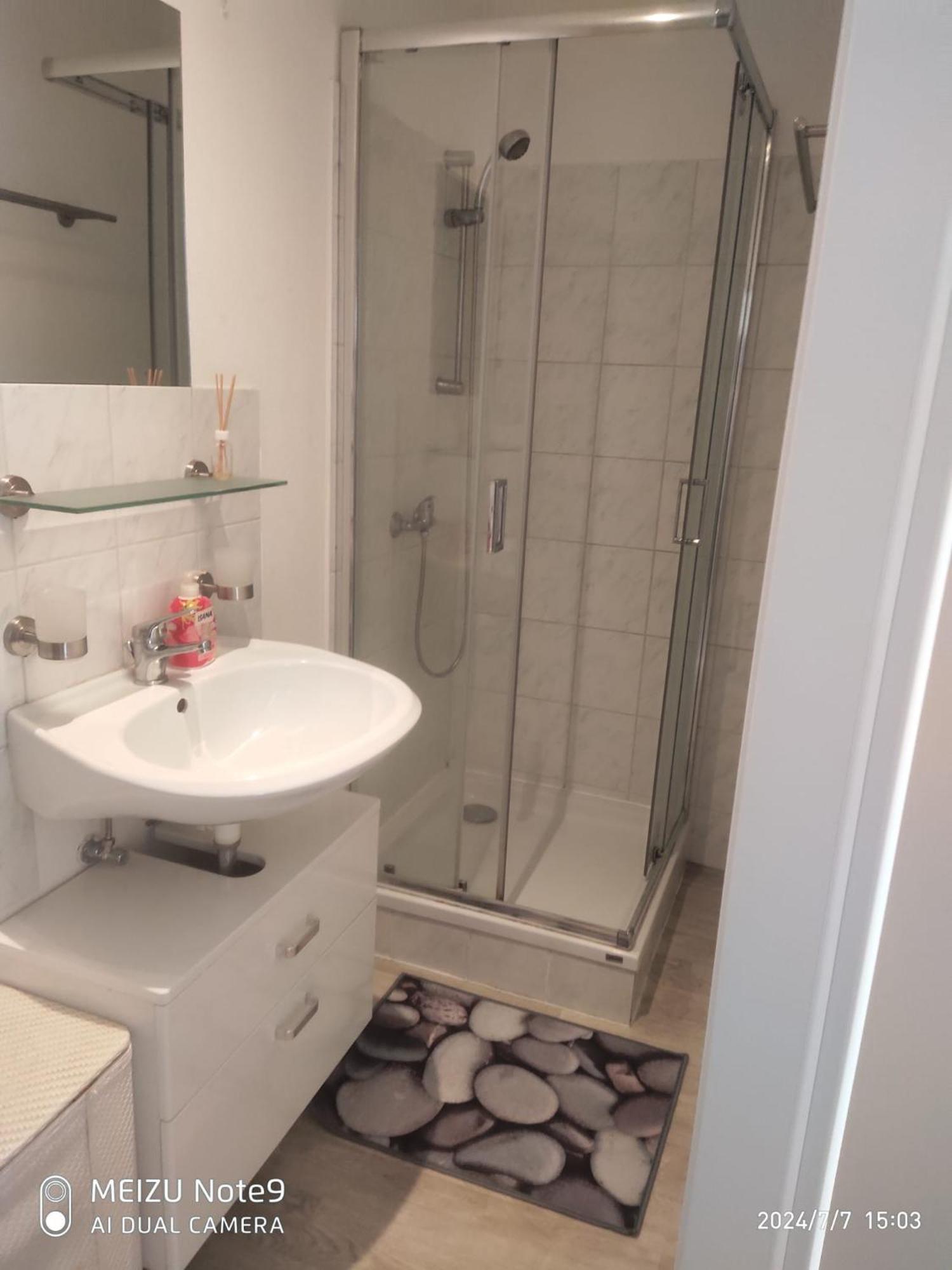 Familienappartement In Zentrum Schwerin  Extérieur photo